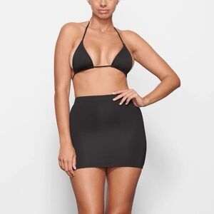 SKIMS swim tube skirt, onyx - XL